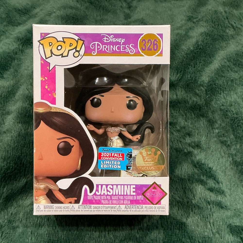 Funko Jasmine Vinyl Figure - Black Hair with Gold Outfit